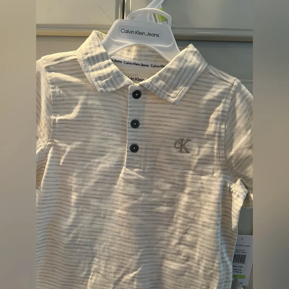 Boys Size 4T Calvin Klein 2 Piece Set New